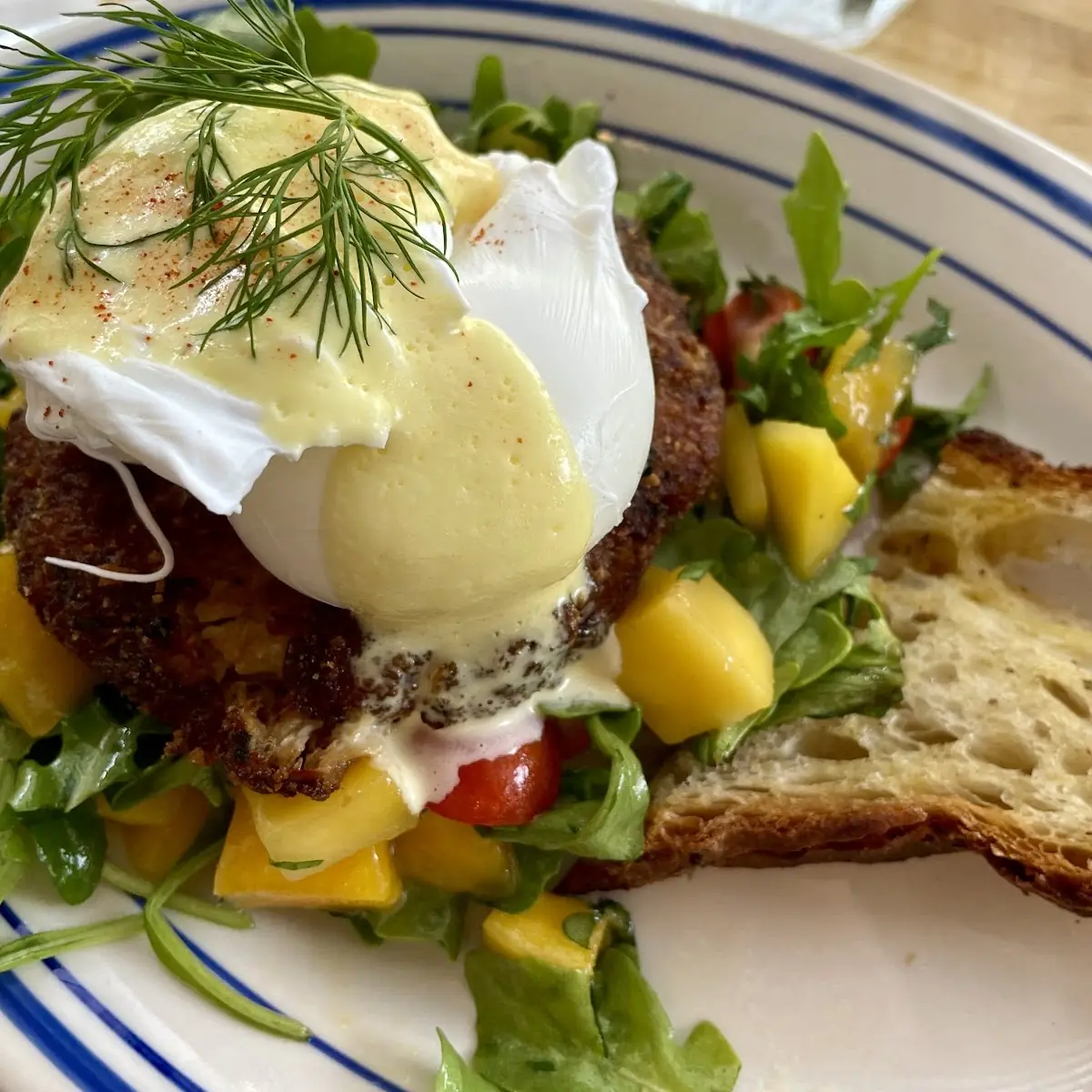 Pulled Pork Benedict
