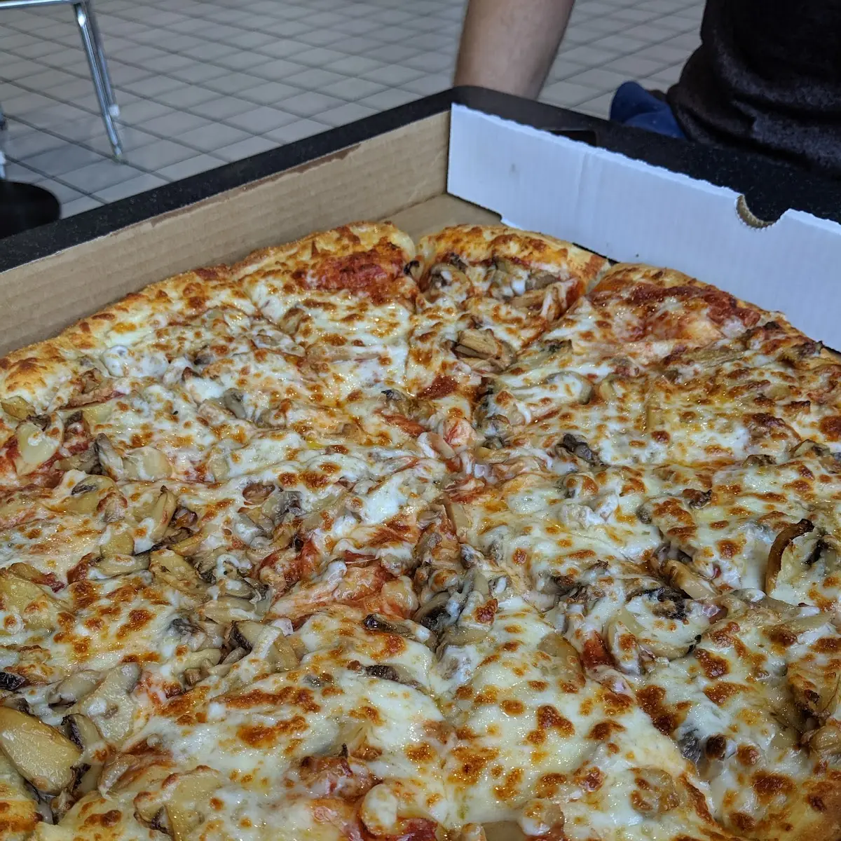 Mushroom Pizza