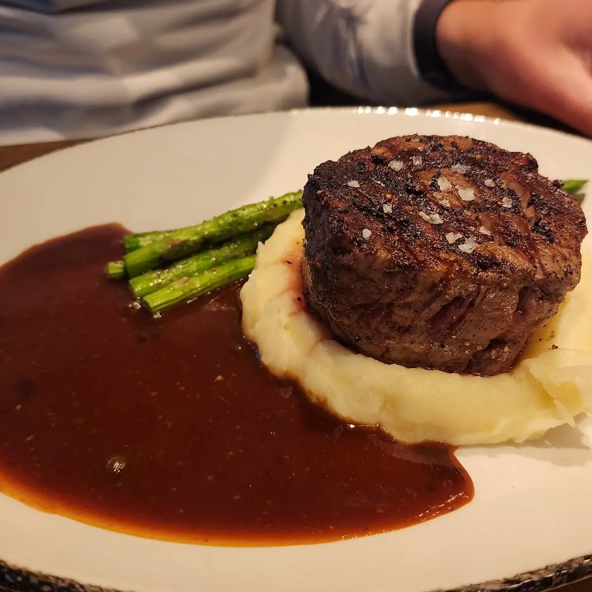 Filet Mignon with Broccolini