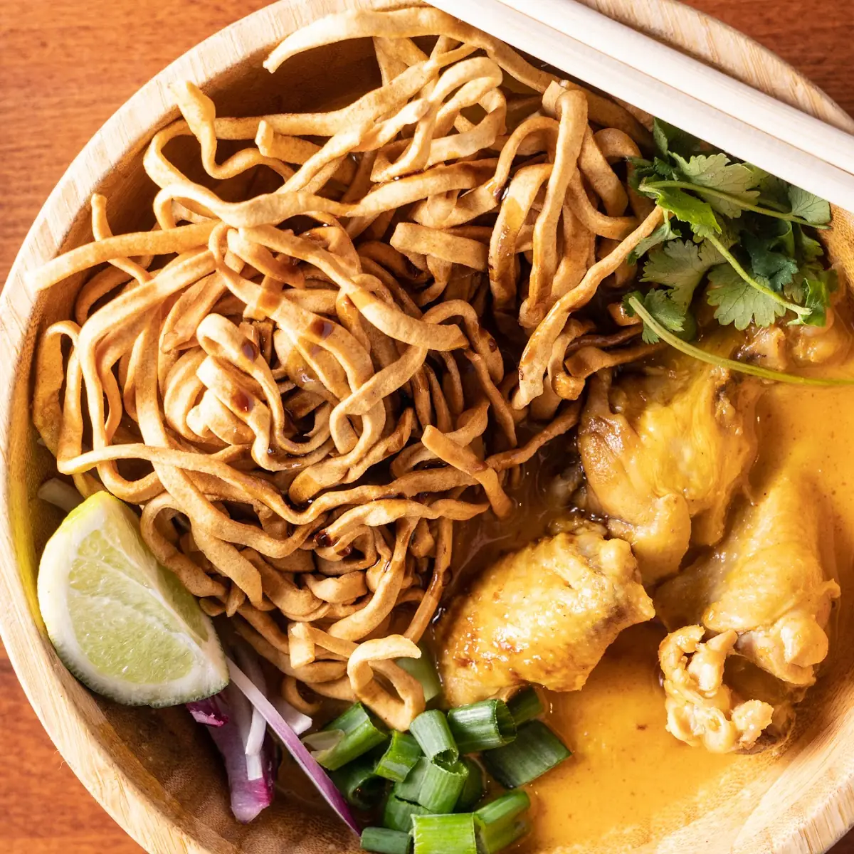 L Khao Soi Chicken
