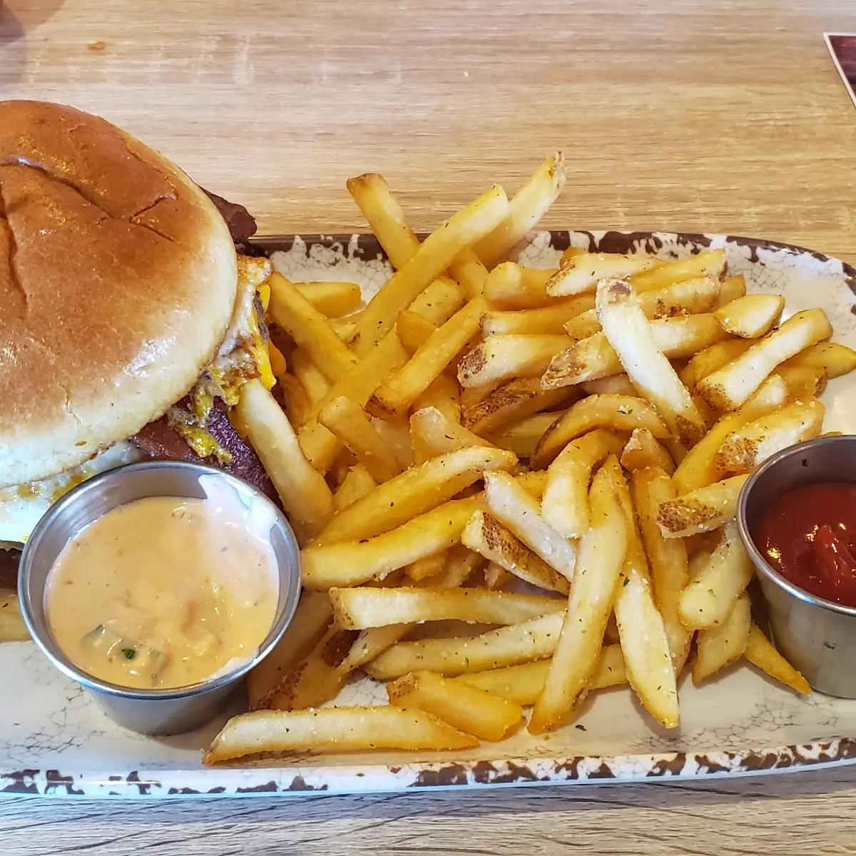 Shift Burger with Bacon and Egg