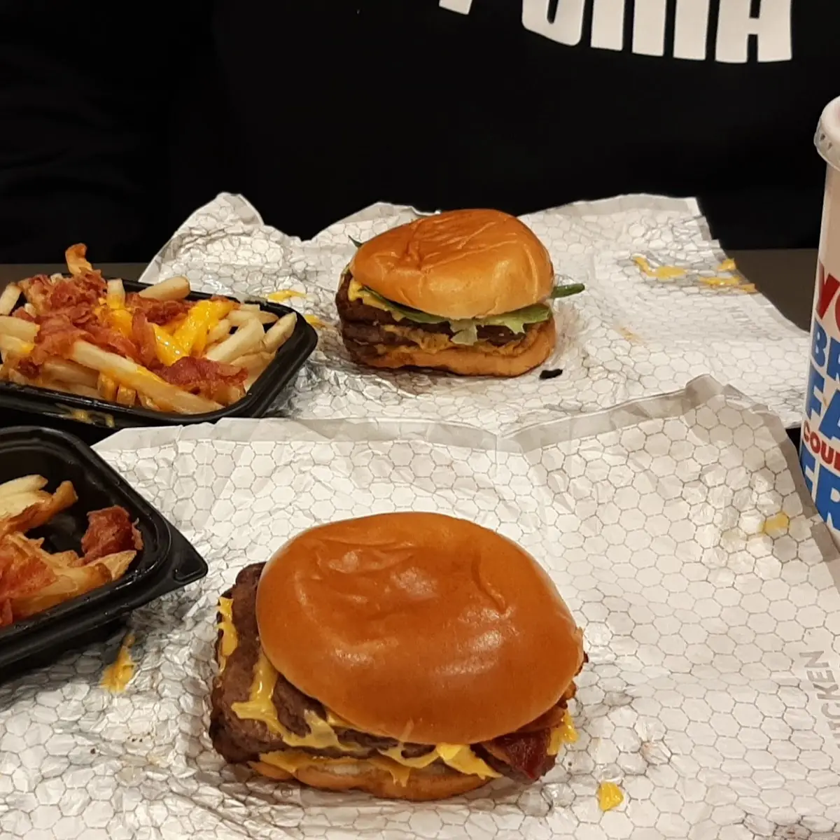 Daves Triple Cheeseburger Extra Bacon with Baconator Fries