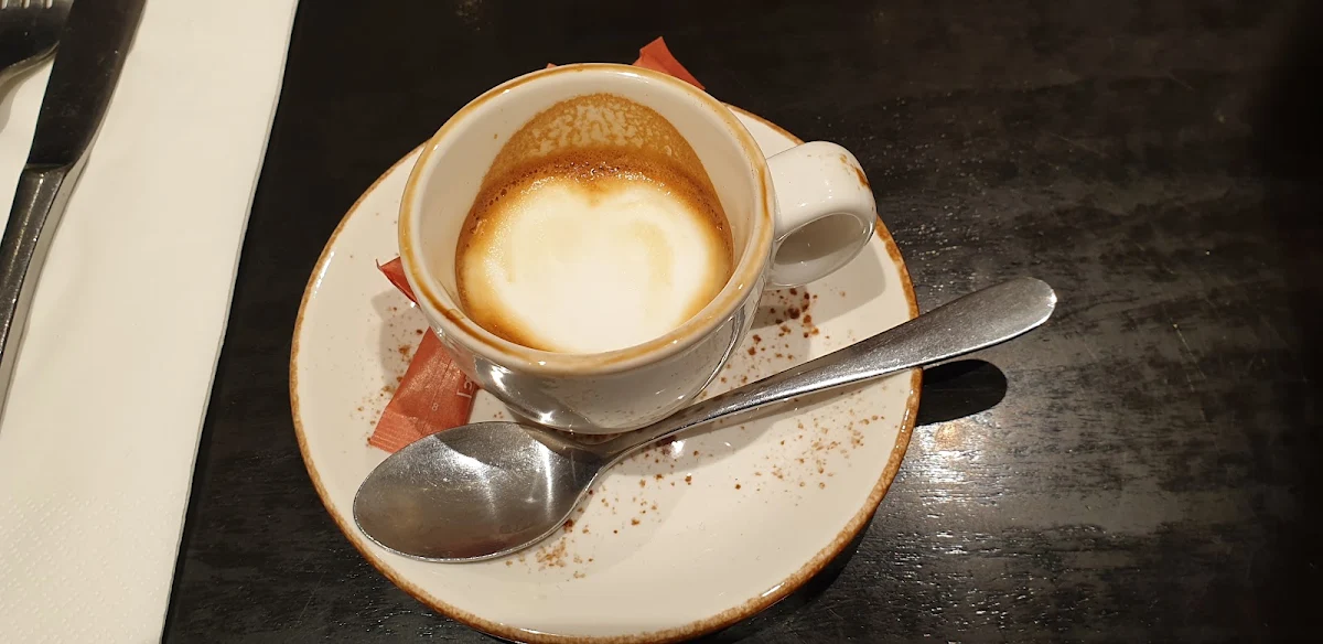 Macchiato, Decoy Cafe / Dark Horse Coffee Roasters