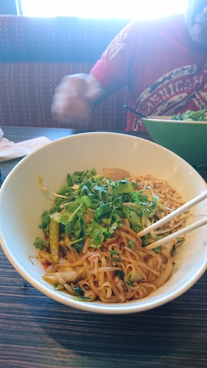 Highlights, Wok Box - Grande Prairie