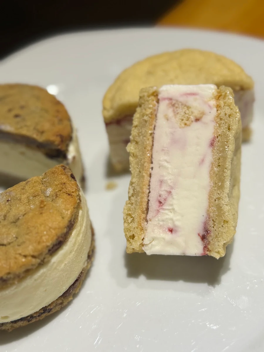 Ice Cream Sandwich