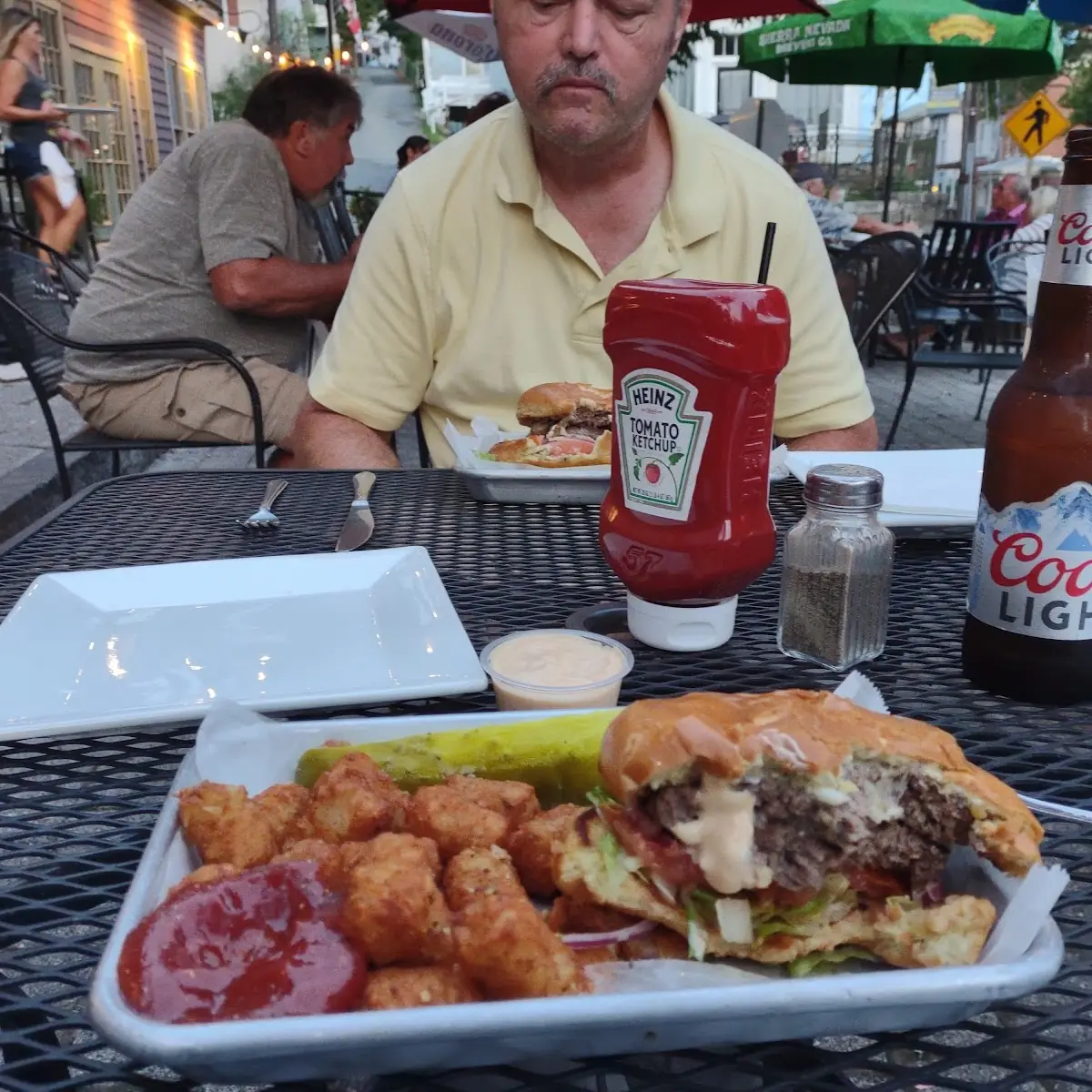 Double Cheeseburger