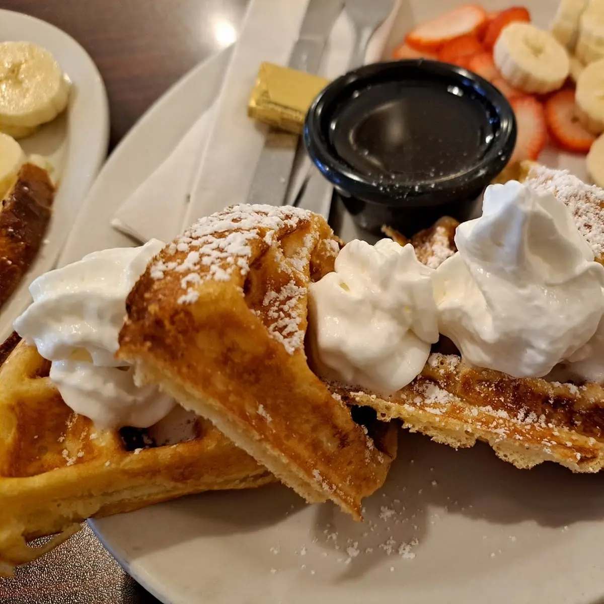Fruit Cup with French Roll