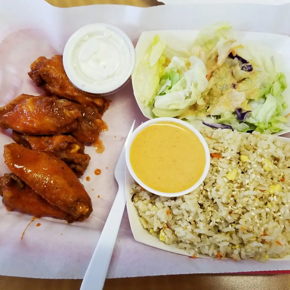 Lunch Combo with Buffalo Wings