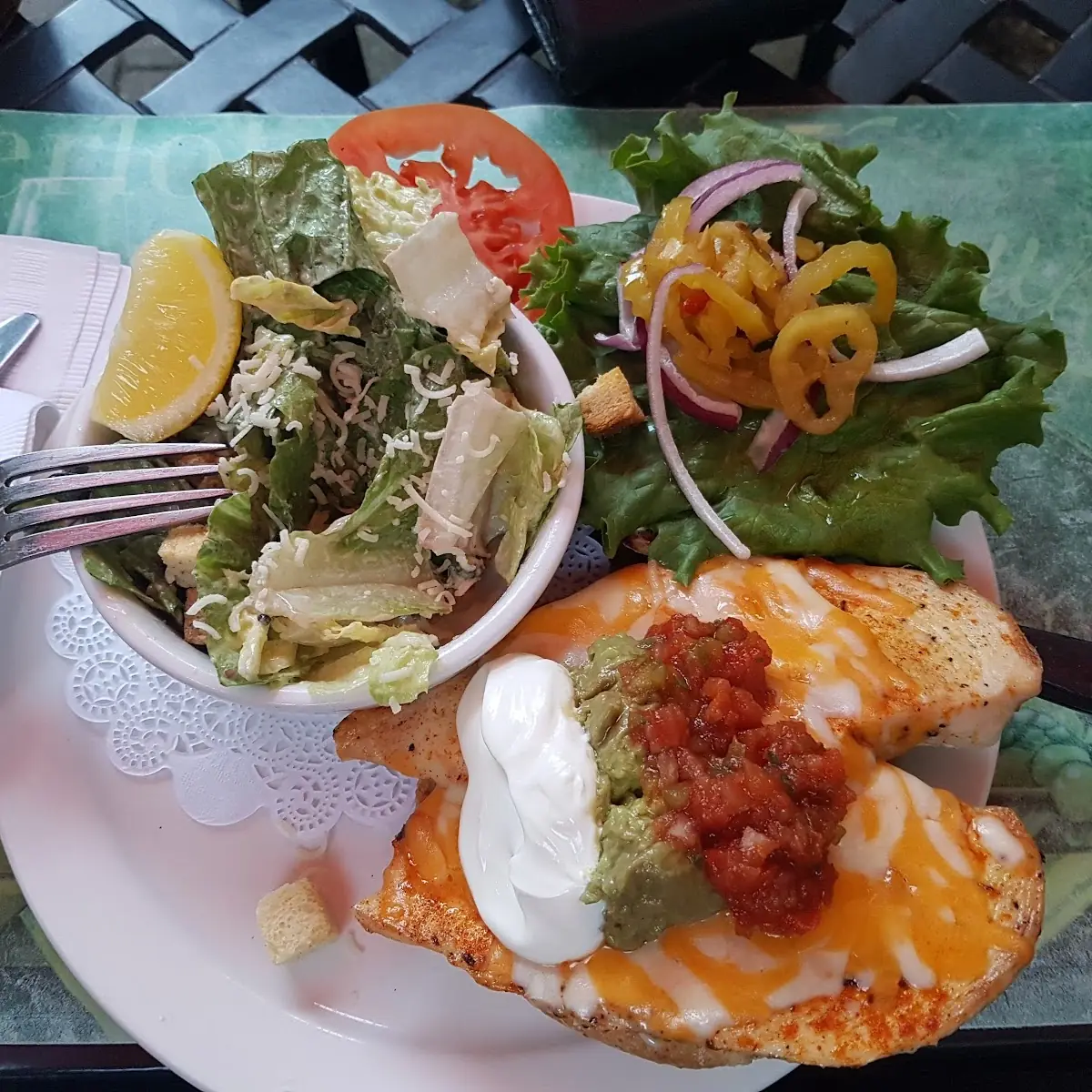 Salad, The Roadhouse Grille