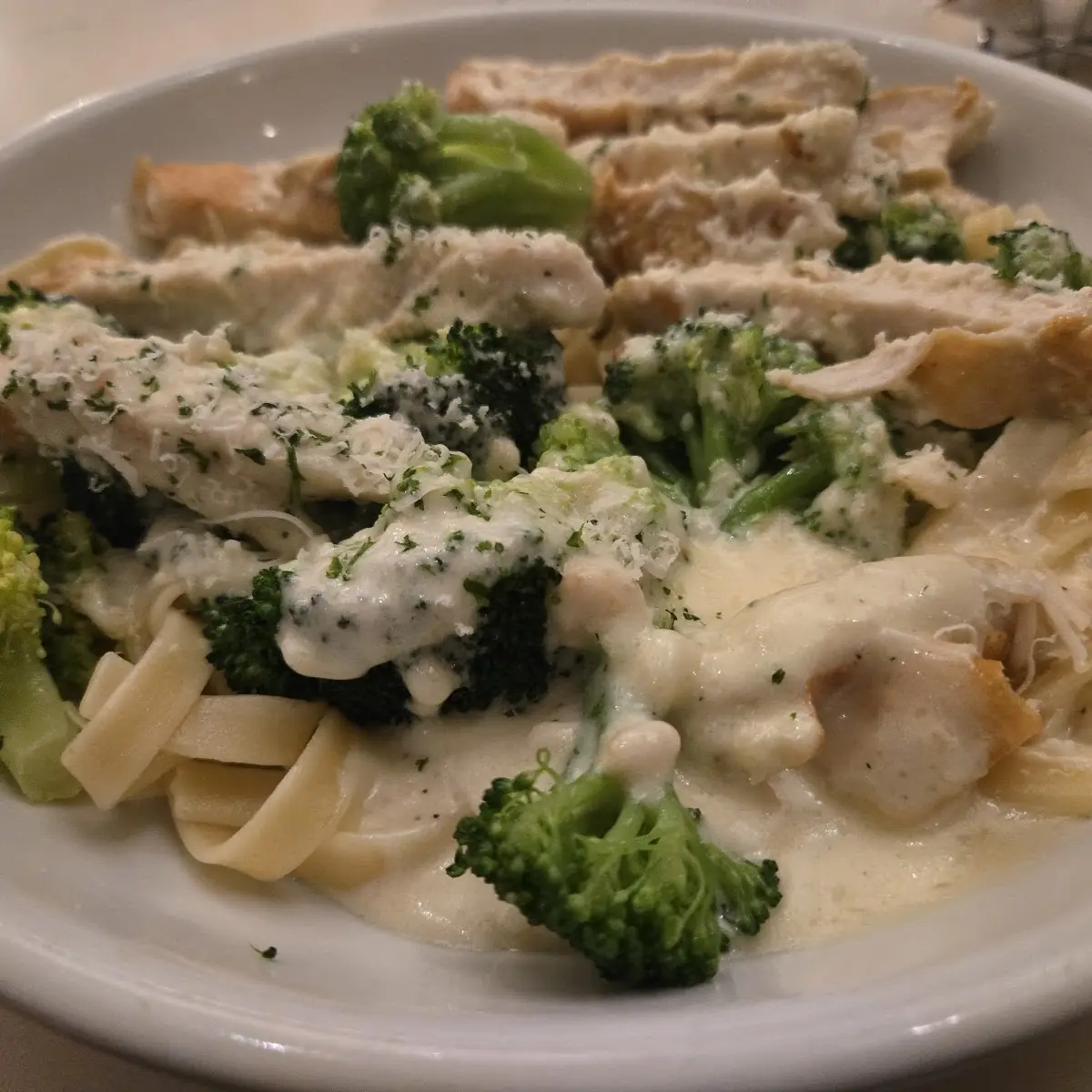 Chicken Broccoli Alfredo