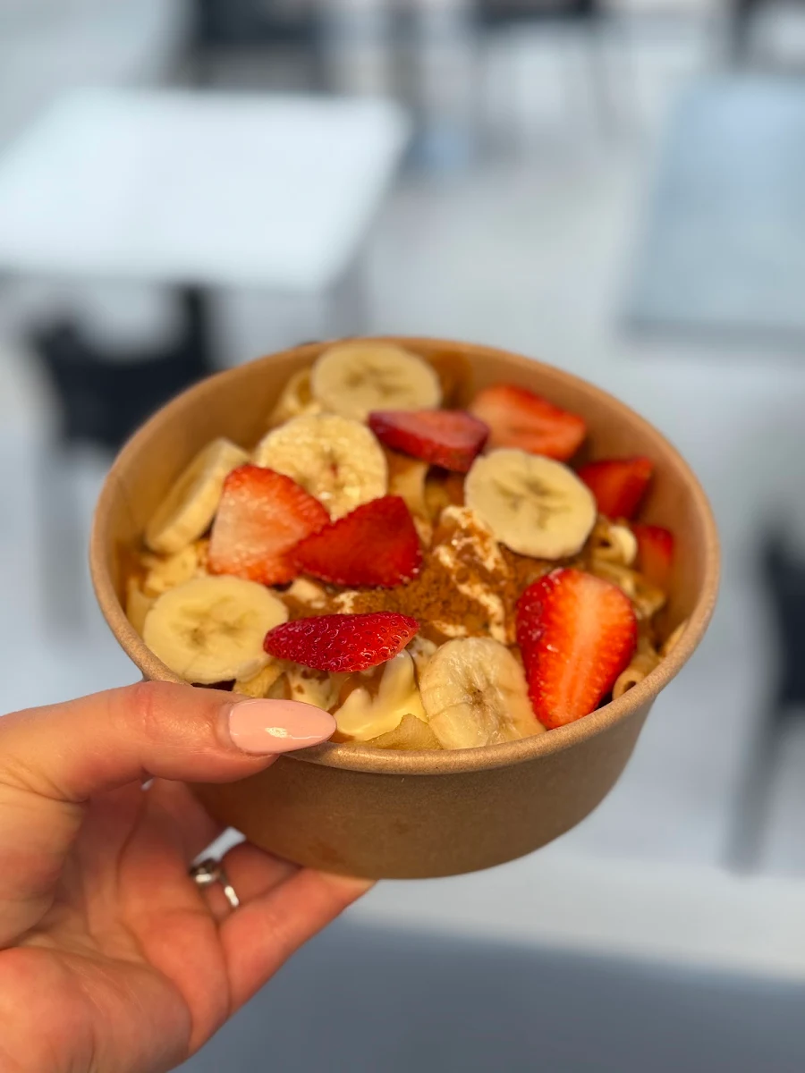 Acai Bowl, The Acai Crew