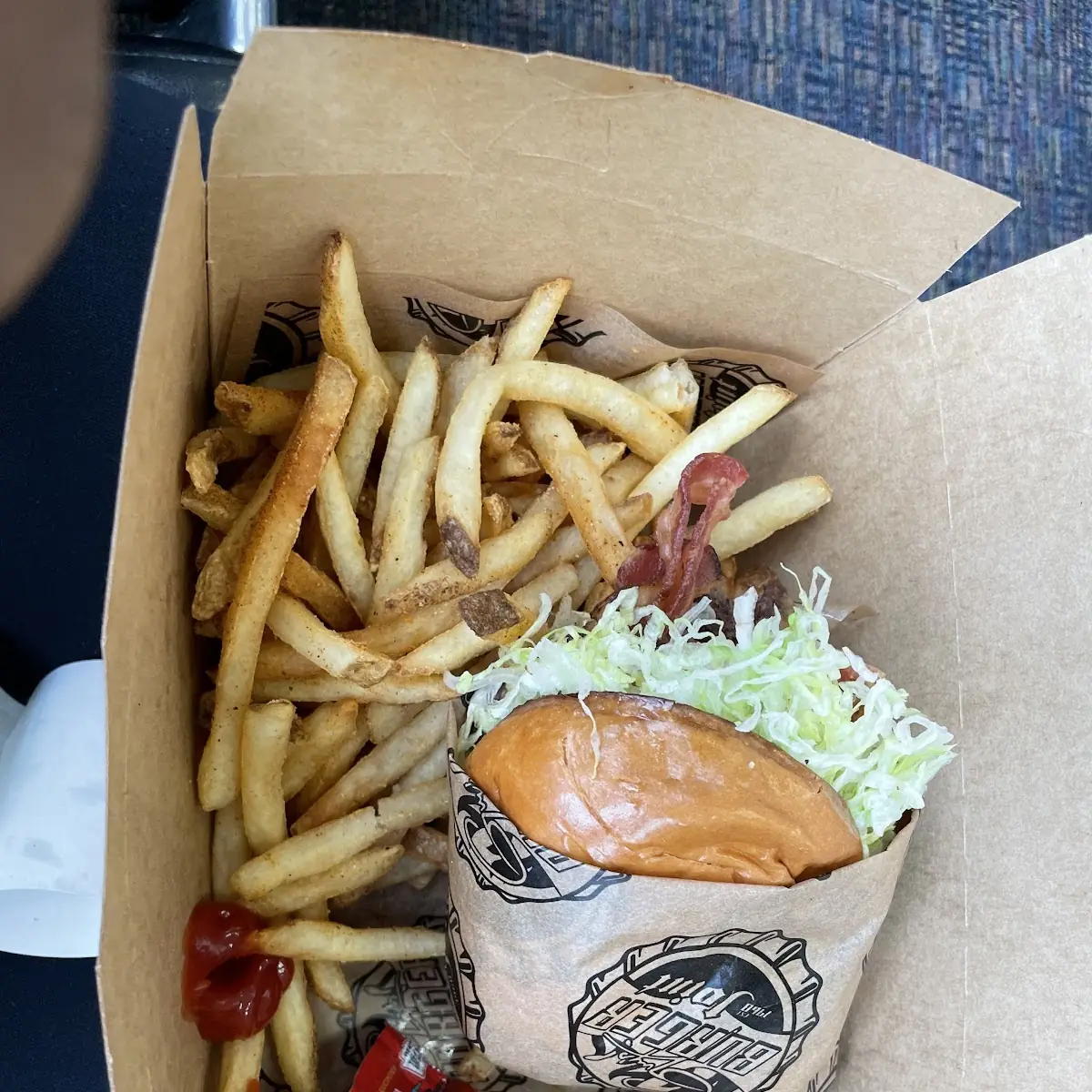Makin Bacon Burger