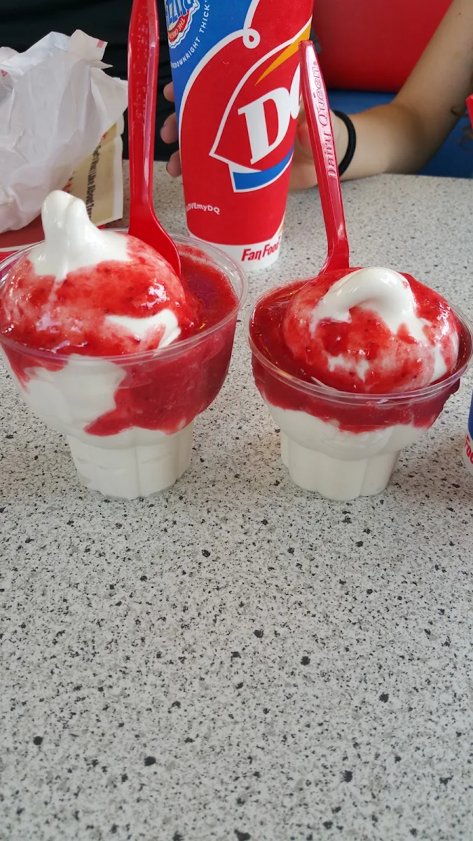 Strawberry Sundae