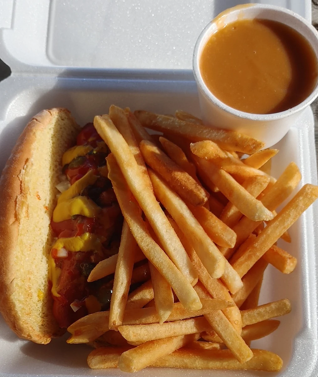 Deluxe Hotdog with Fries & Gravy, Three Aces Restaurant