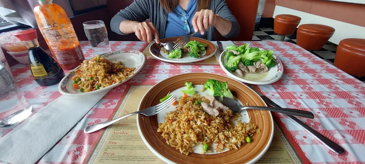 Highlights, Three Aces Restaurant