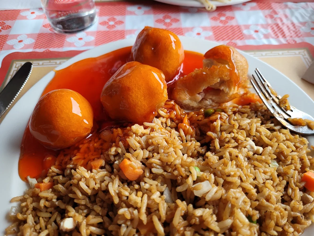 Sweet and Sour Chicken, Three Aces Restaurant