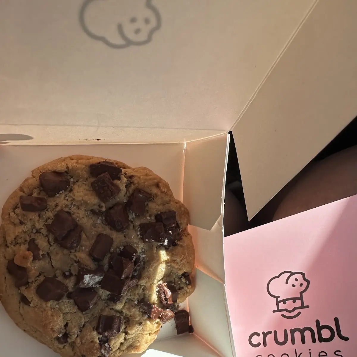 Semi Sweet Chocolate Chunk
