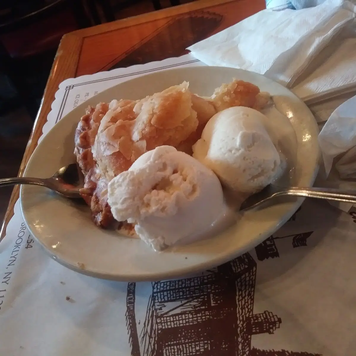 Apple Pie Ala Mode