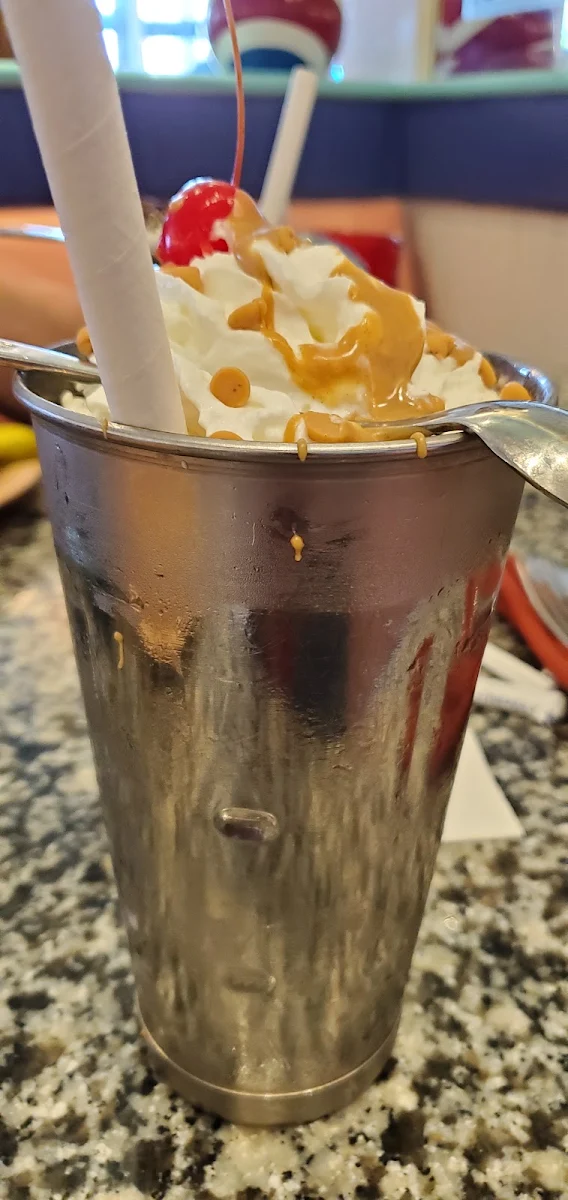 Chocolate Peanut Butter Shake