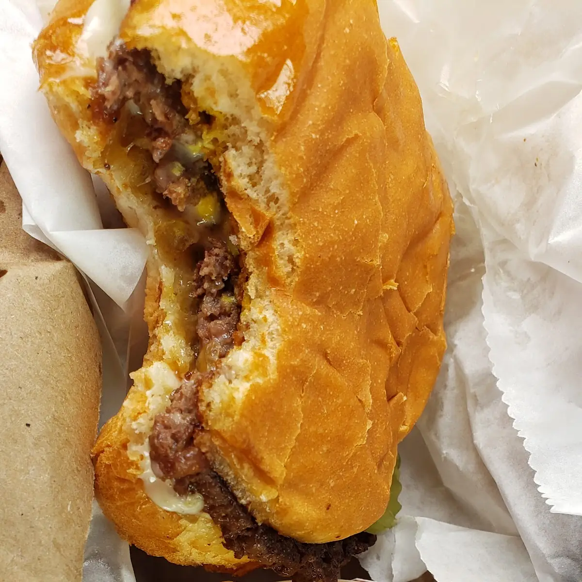 Chuck Burger Basket