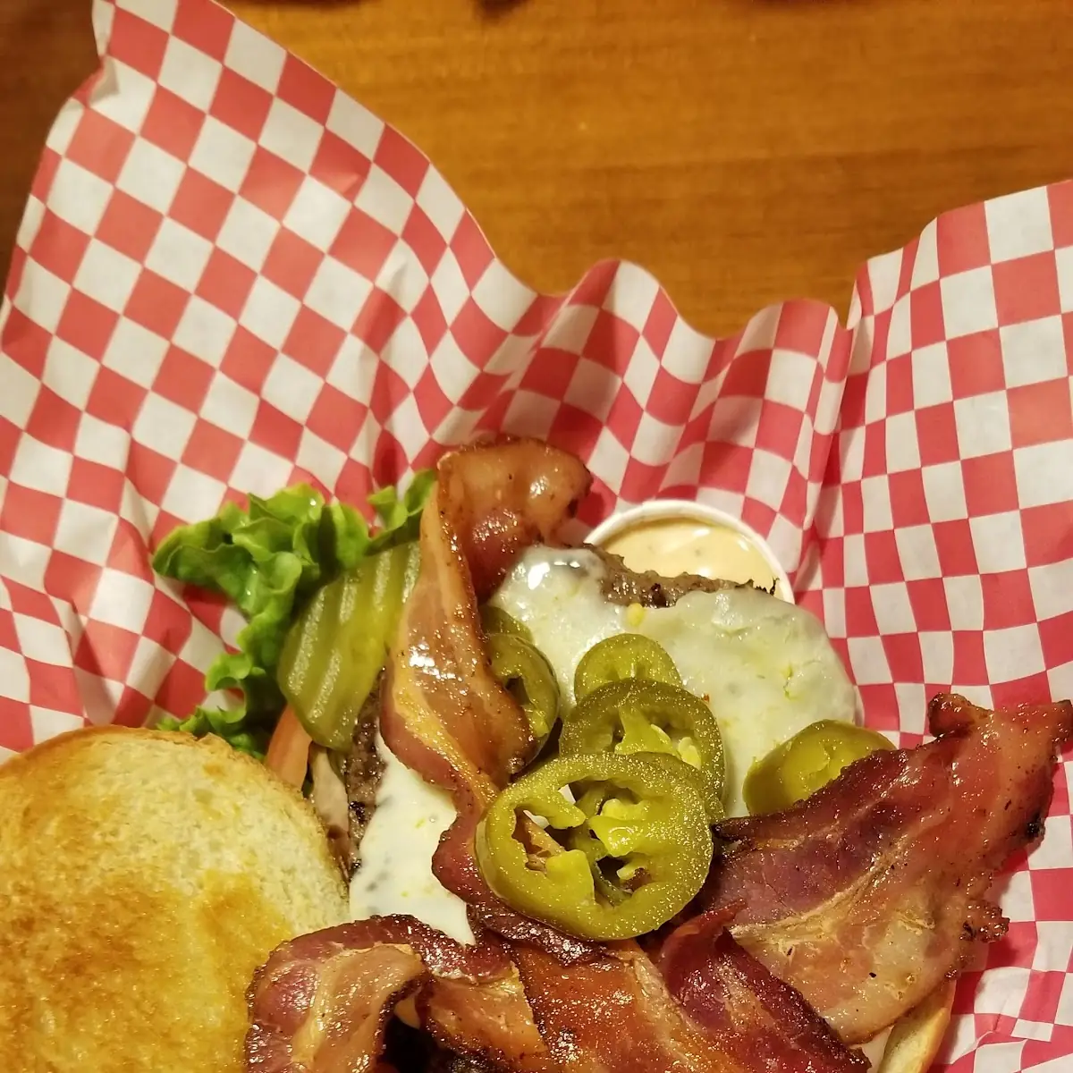 Snuffy Burger with Cheddar Cheese
