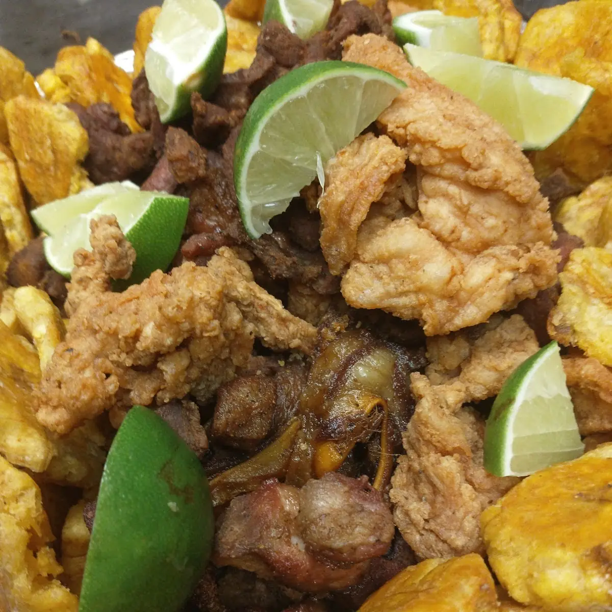Crispy Fried Chicken Chicharron De Pollo