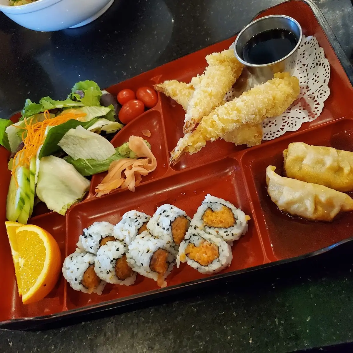 Sushi Sashimi Lunch Combo