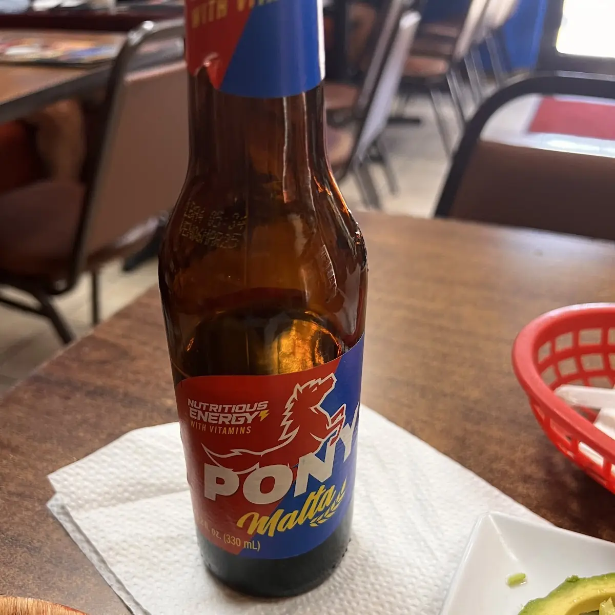 Pony Malta Lata