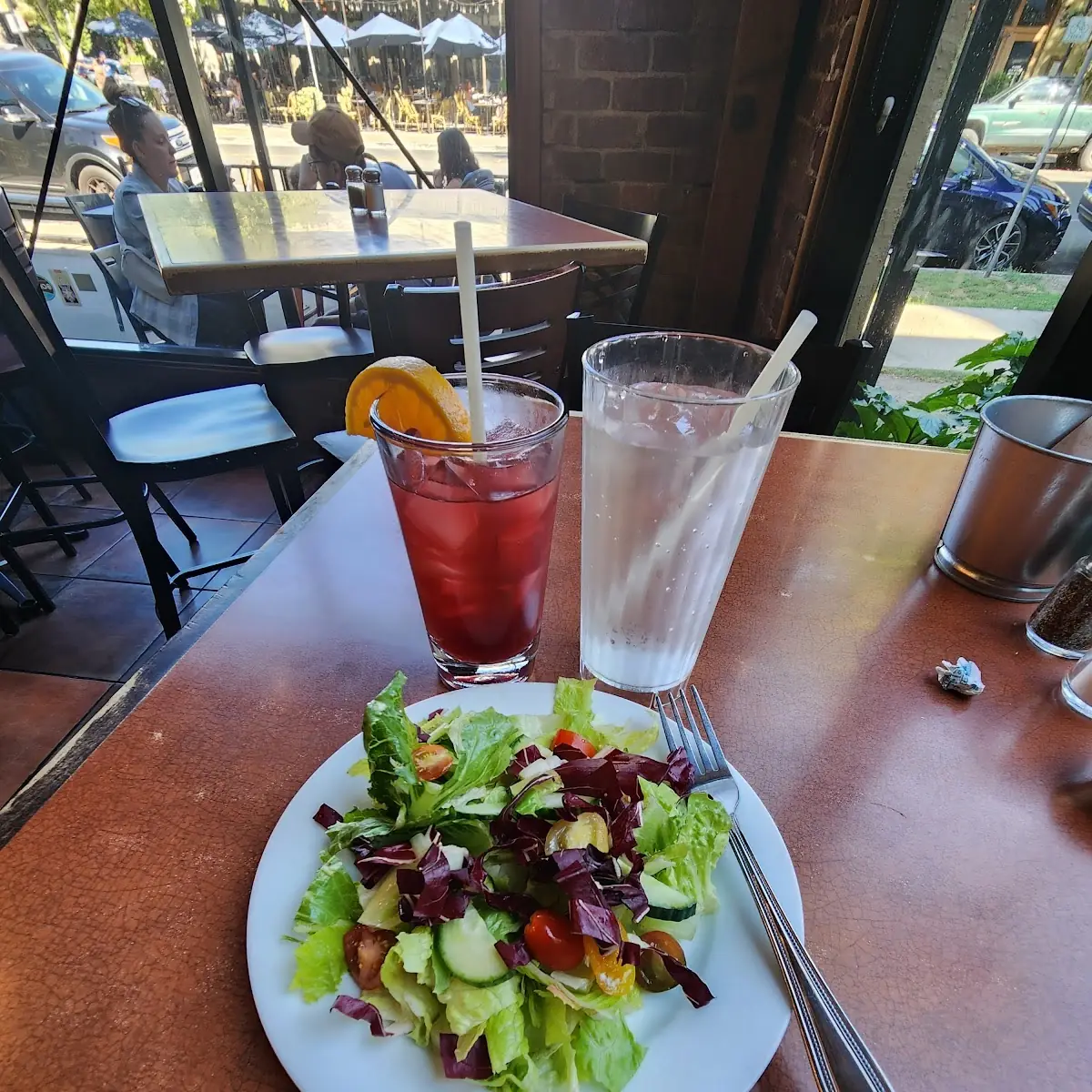4 Green Salad and Corazon Punch
