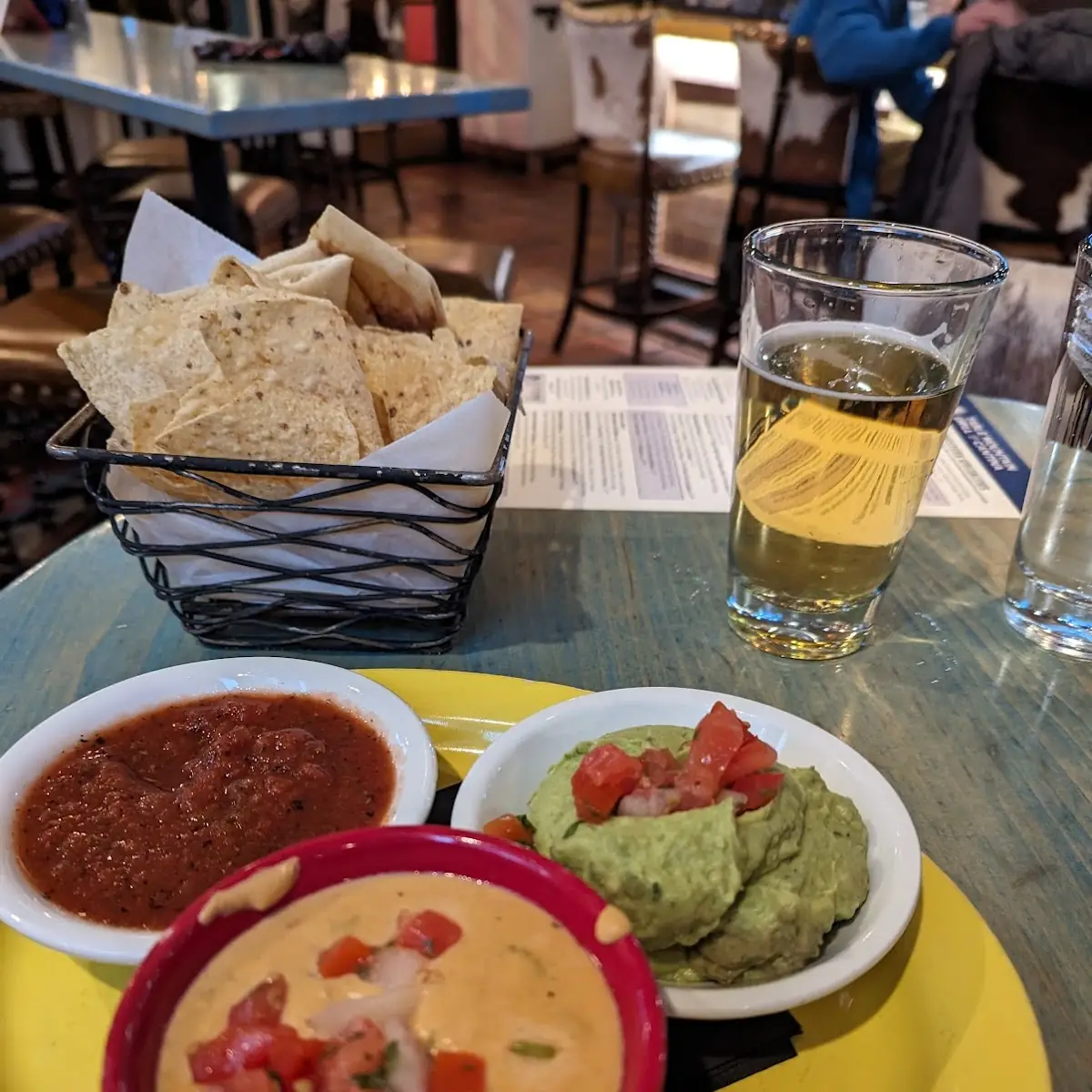 Fresh Chips & Salsa