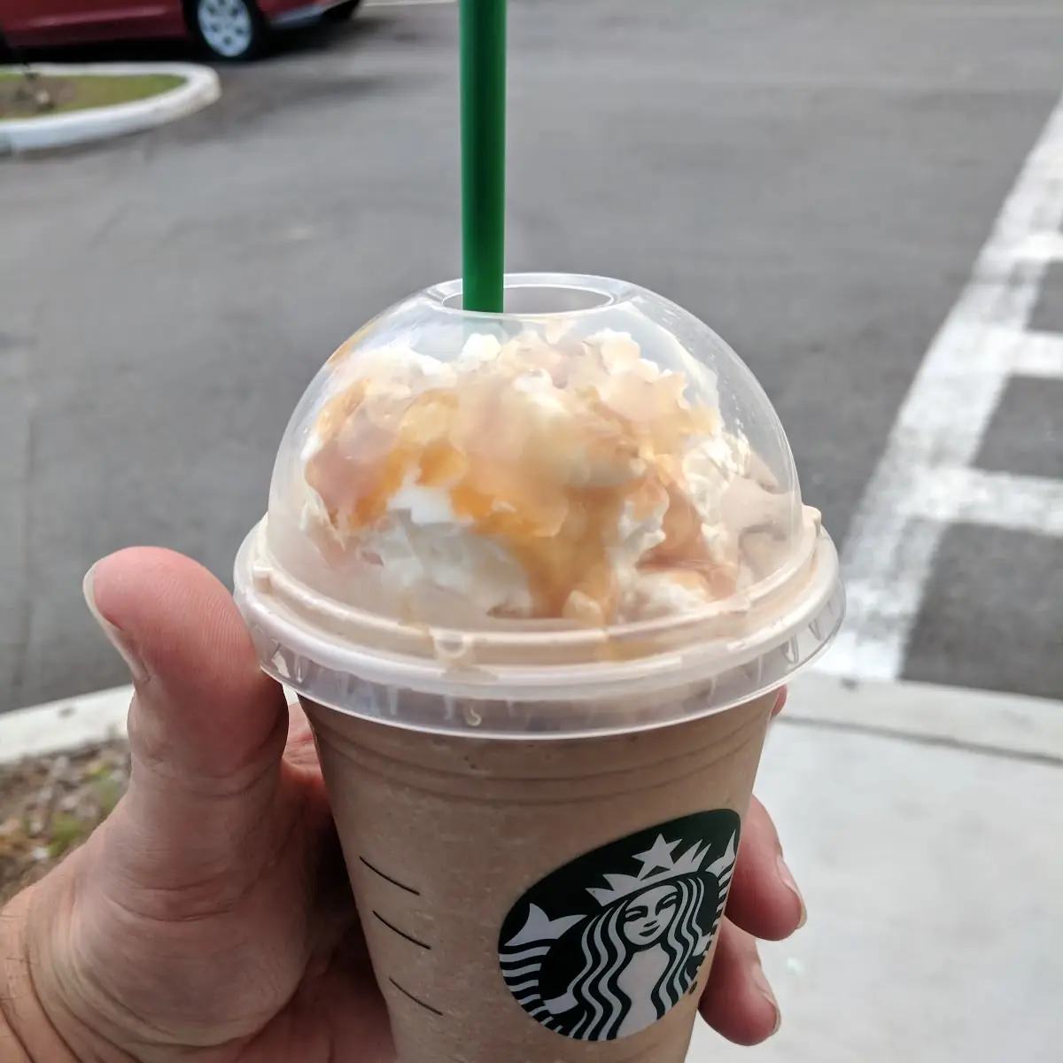 Grande Caramel Ribbon Crunch FRAP