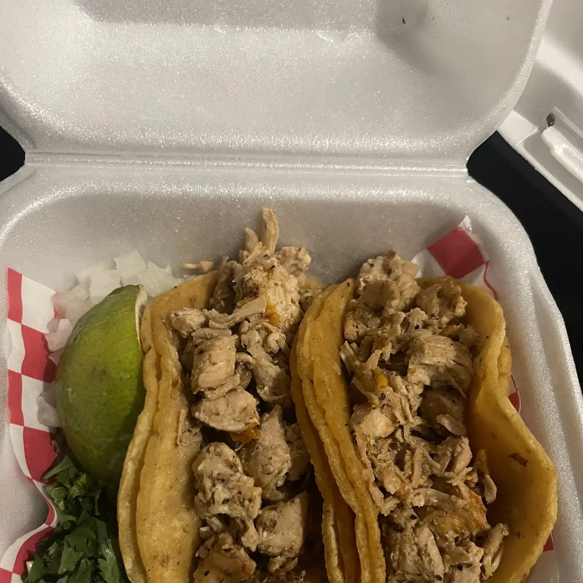 Taco de Pollo / Chicken Taco