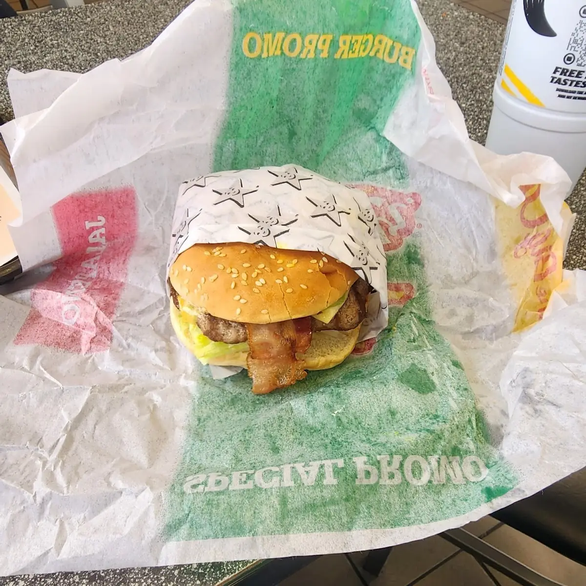 Guacamole Bacon Angus Burger