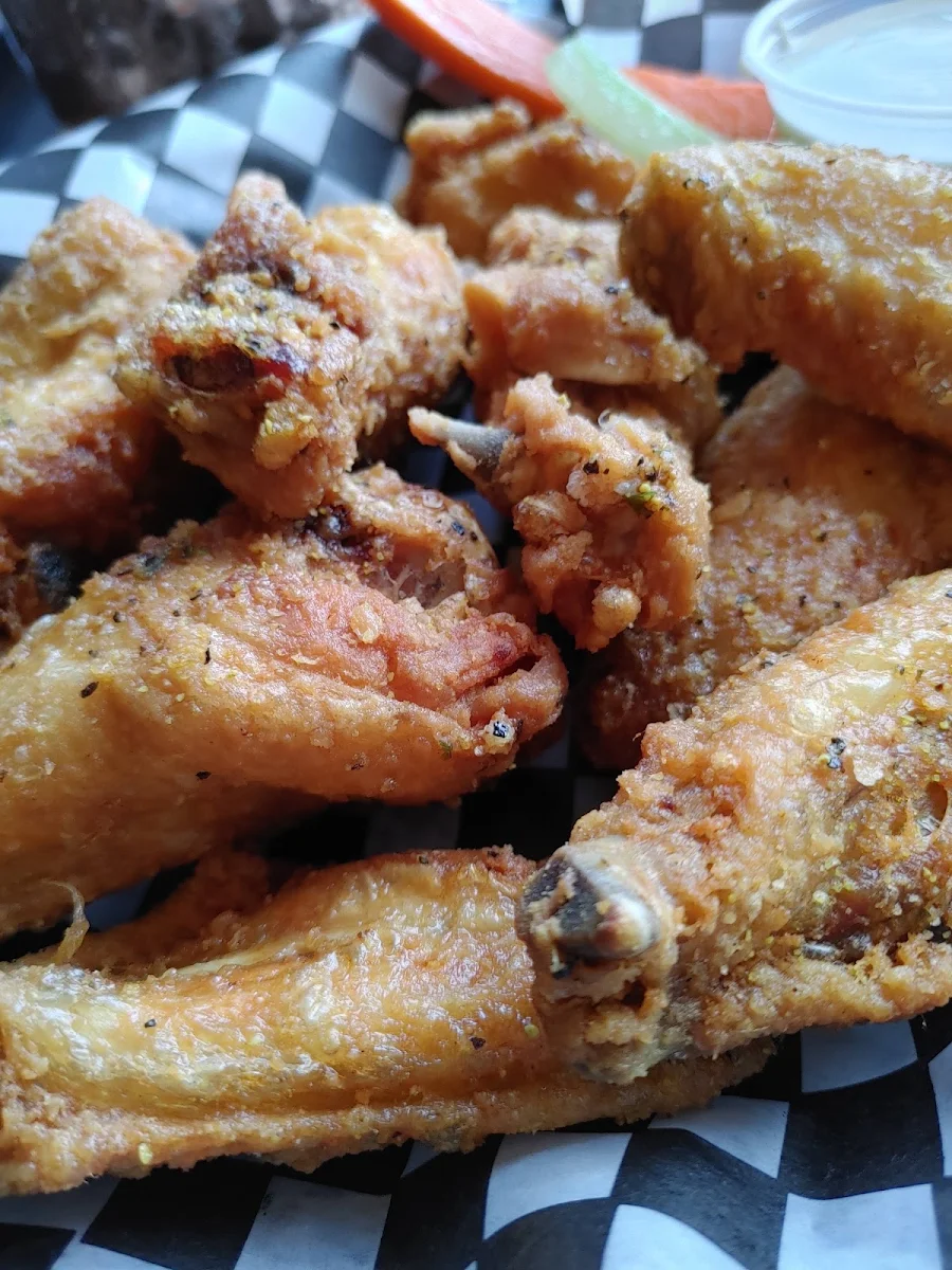 Lemon Pepper Wings