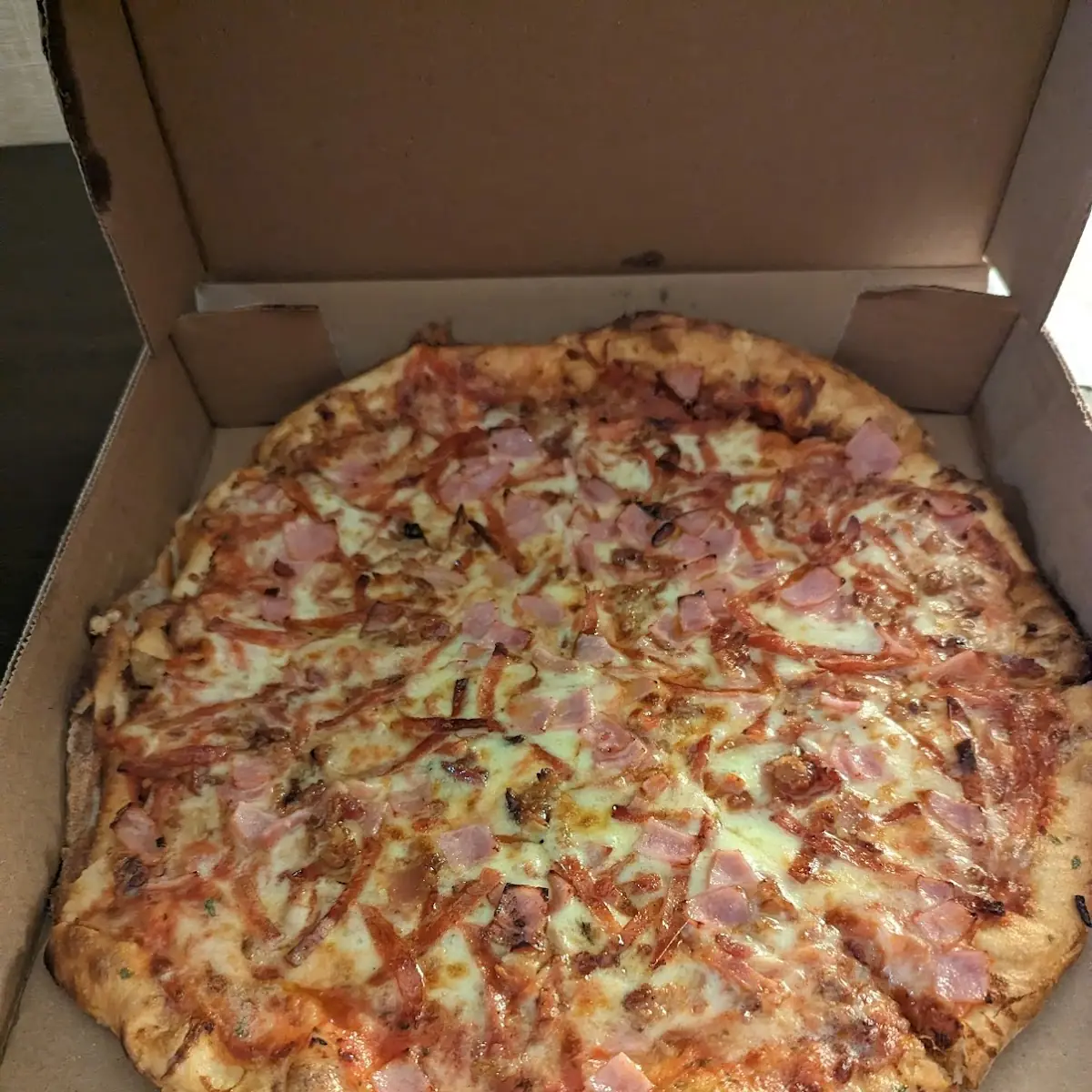 Meat Lovers Pizza, Cheese Wheelz