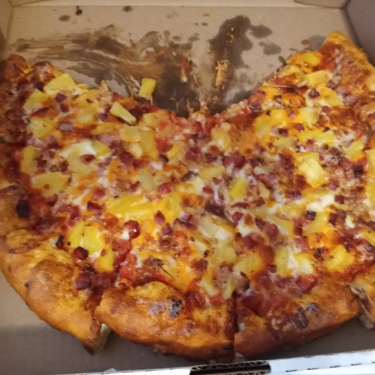 Pepperoni and Pineapple Pizza, Cheese Wheelz