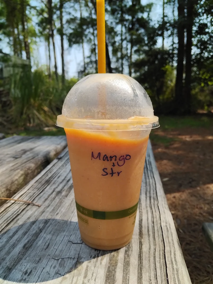 Mango Strawberry Smoothie