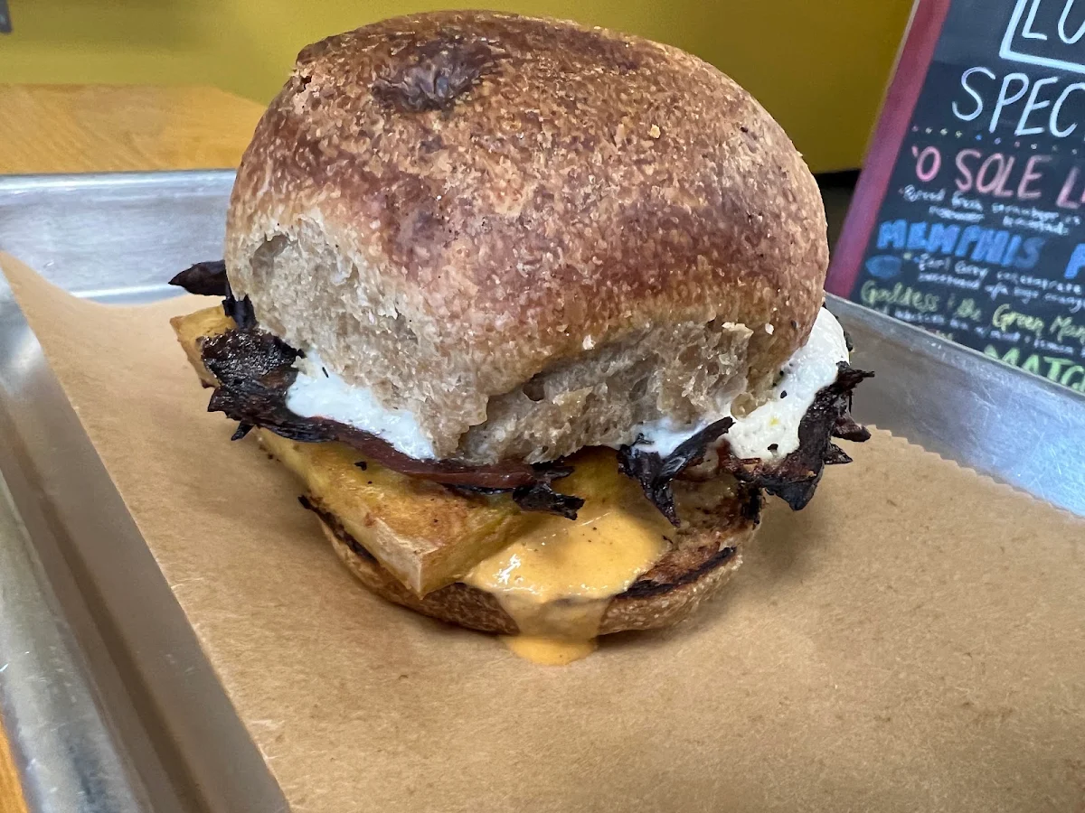 Vegan Breakfast Sandwich