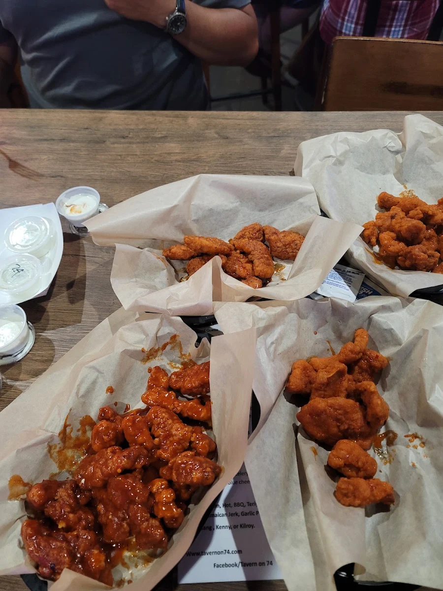 Hot Chicken Wings