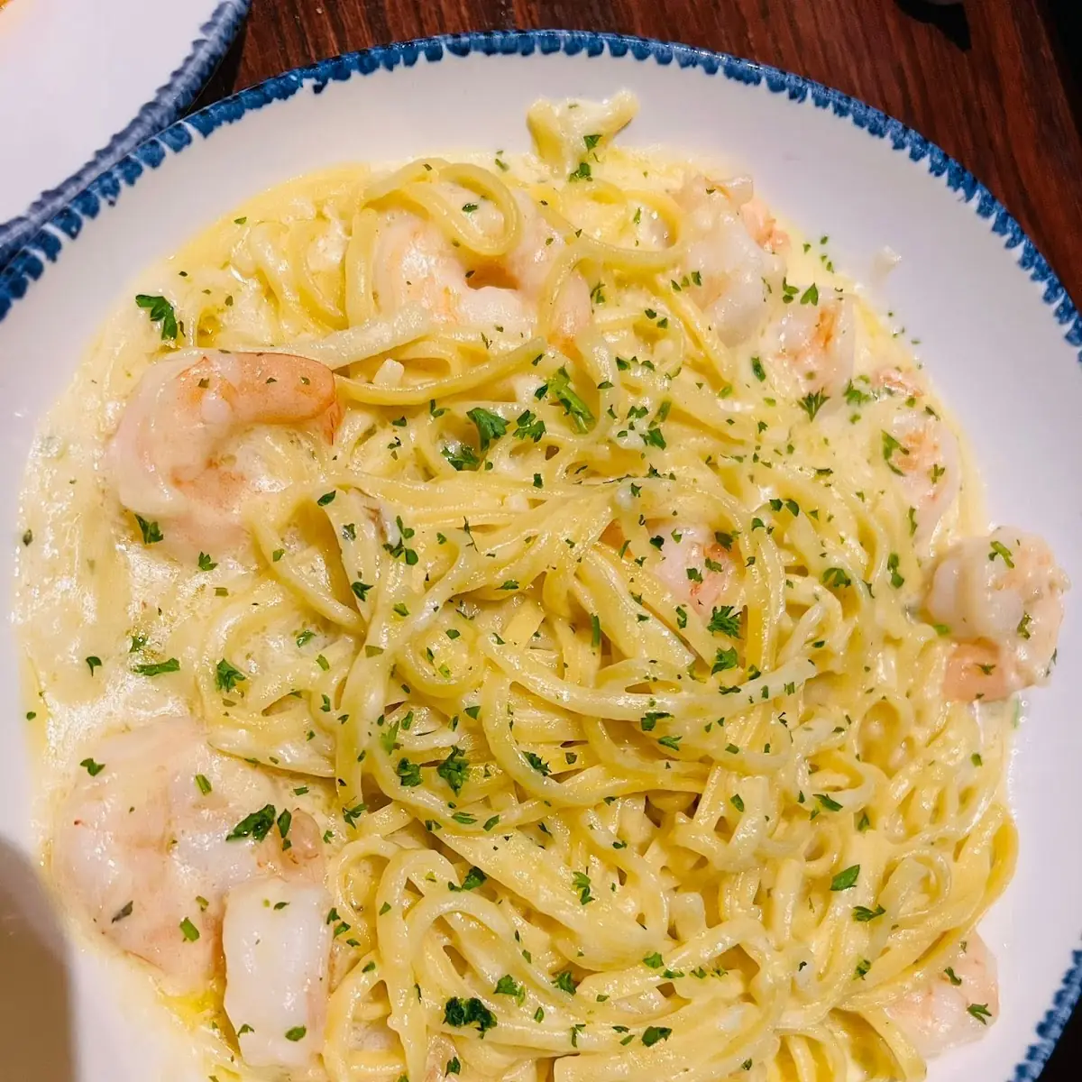 Garlic Shrimp Alfredo