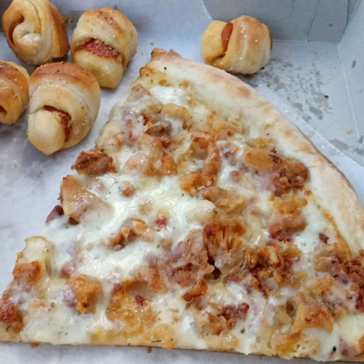 Chicken Bacon Ranch Pizza
