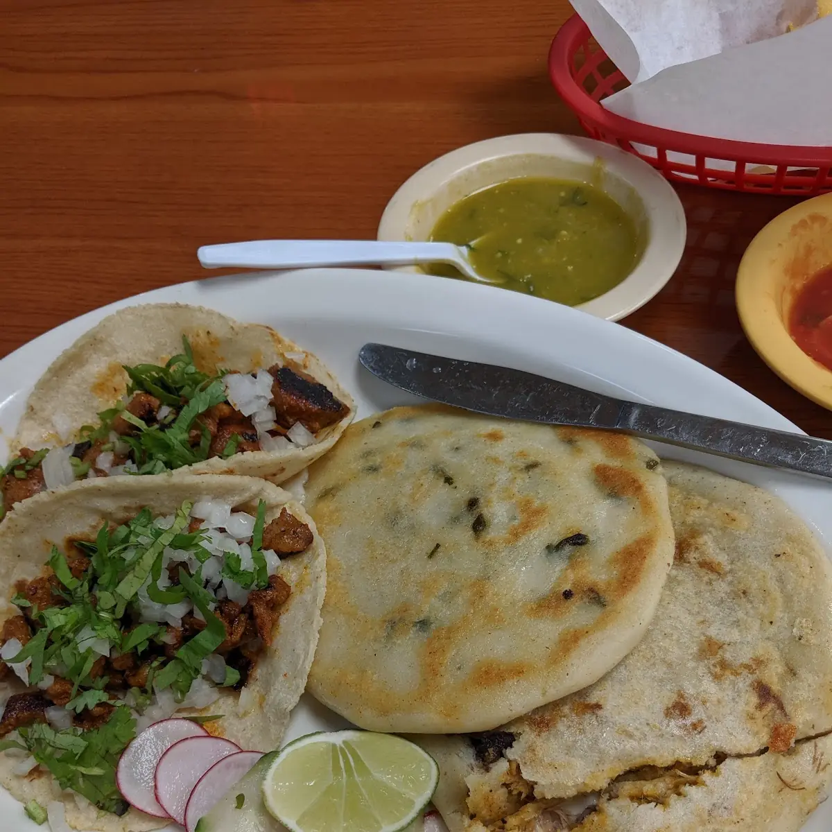 Pupusa Taco Huaraches