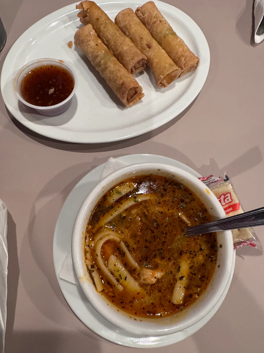 Chicken Noodle Soup and Spring Roll, Hungry Bear Diner