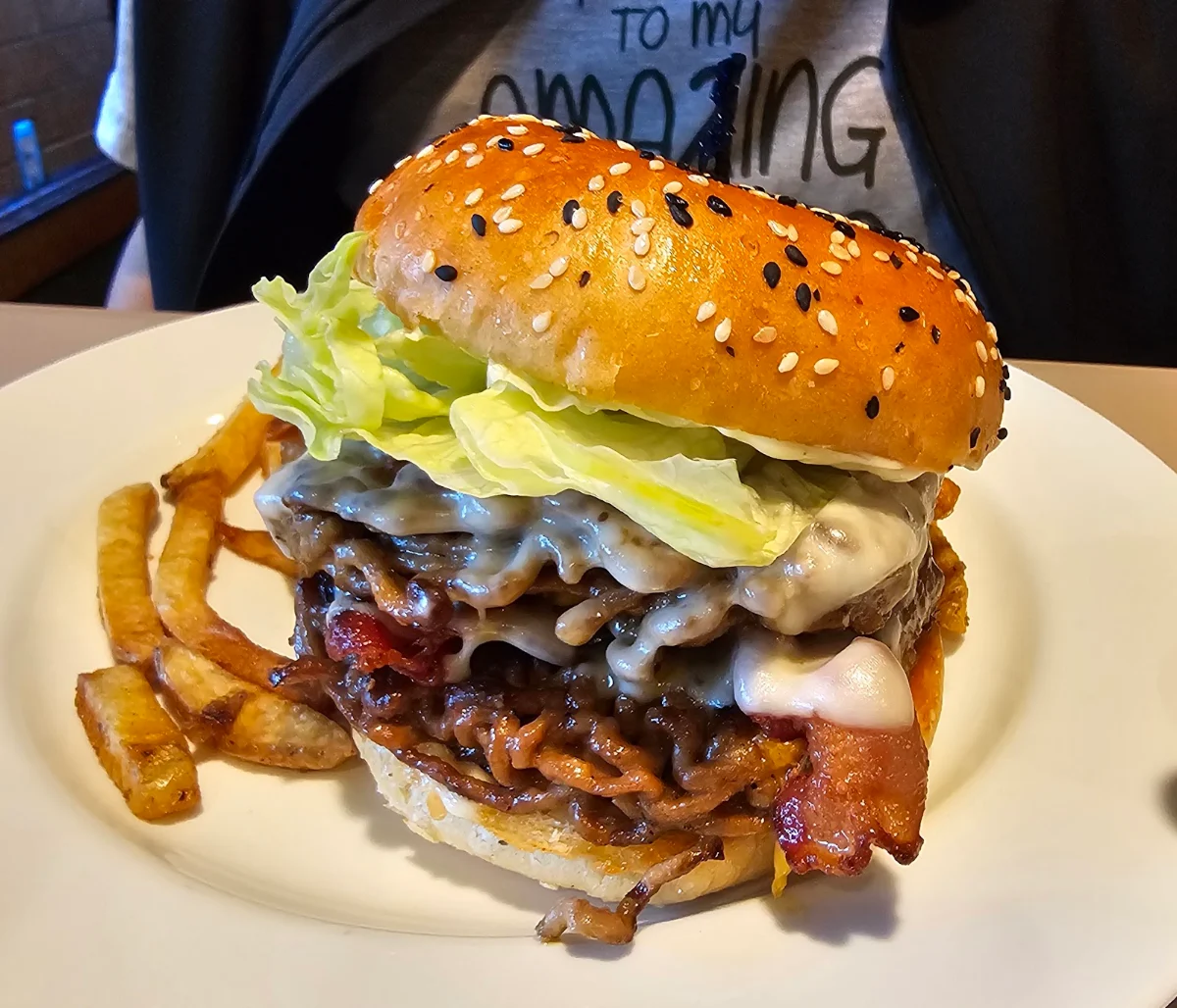 Mushroom Swiss Burger, Hungry Bear Diner