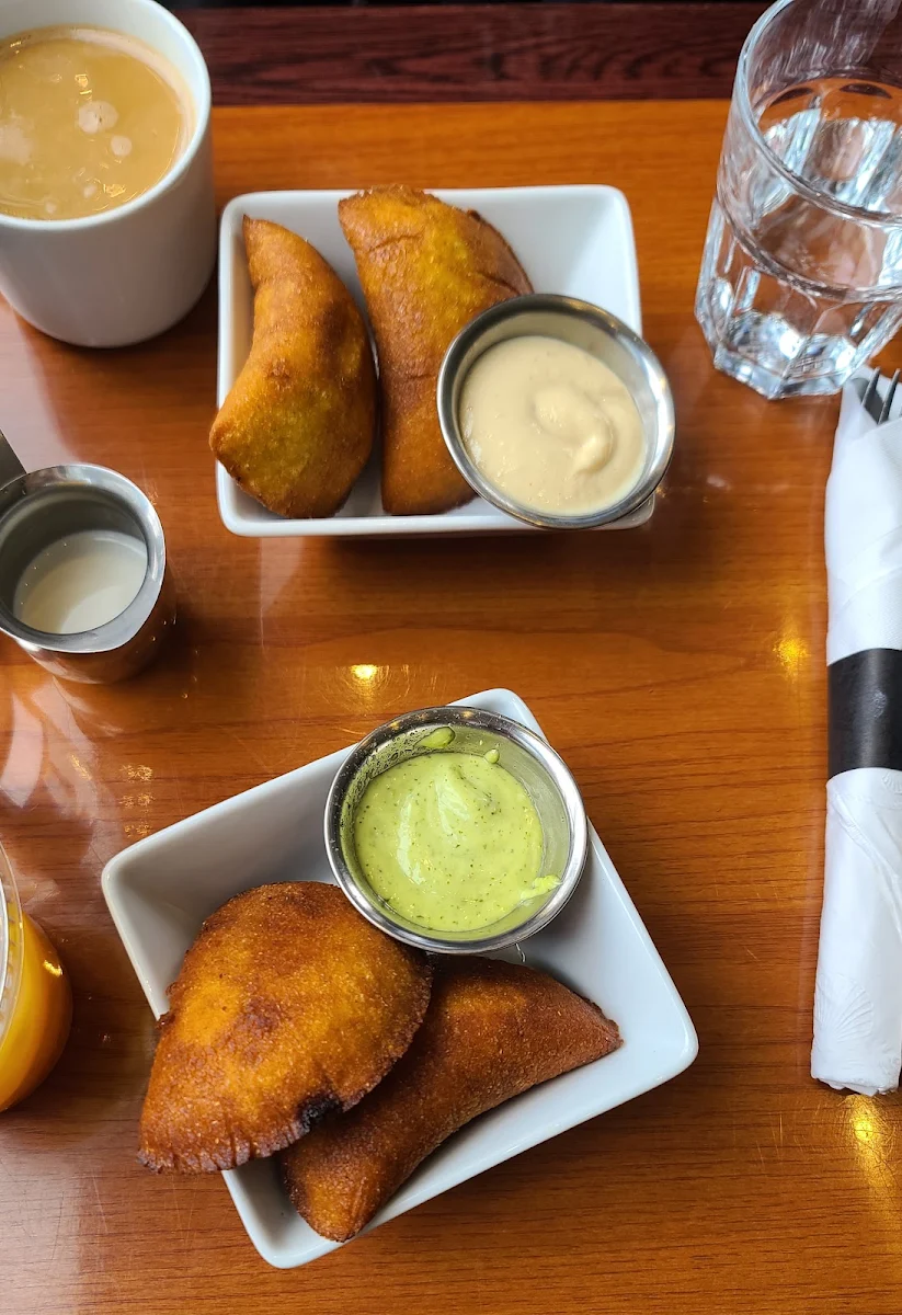 Black Beans & Plantain Empanadas 2 Ea