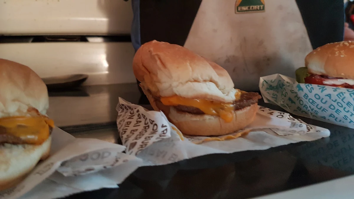 Burgers, A&W Canada