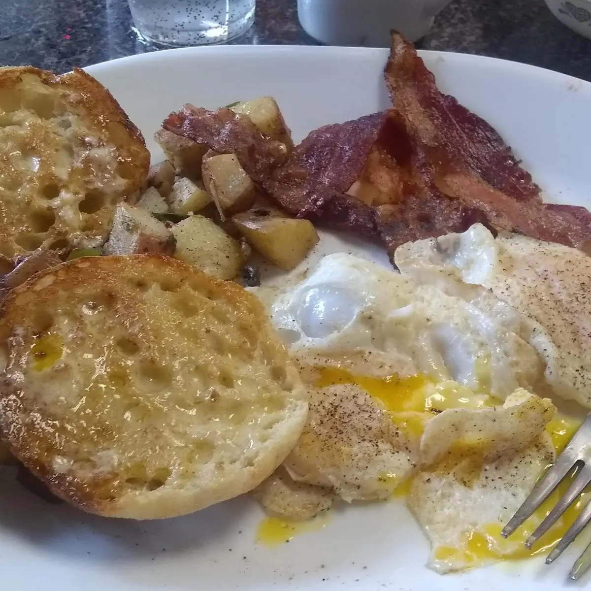 Scrambled Egg Home Fries Toast Bacon