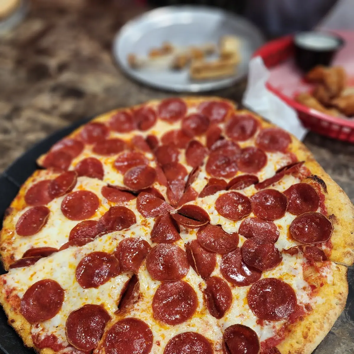Large Pepperoni Pizza & Beer