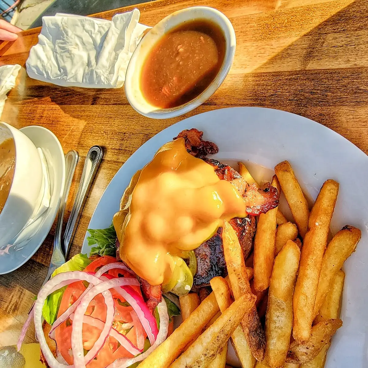 Burger & Fries