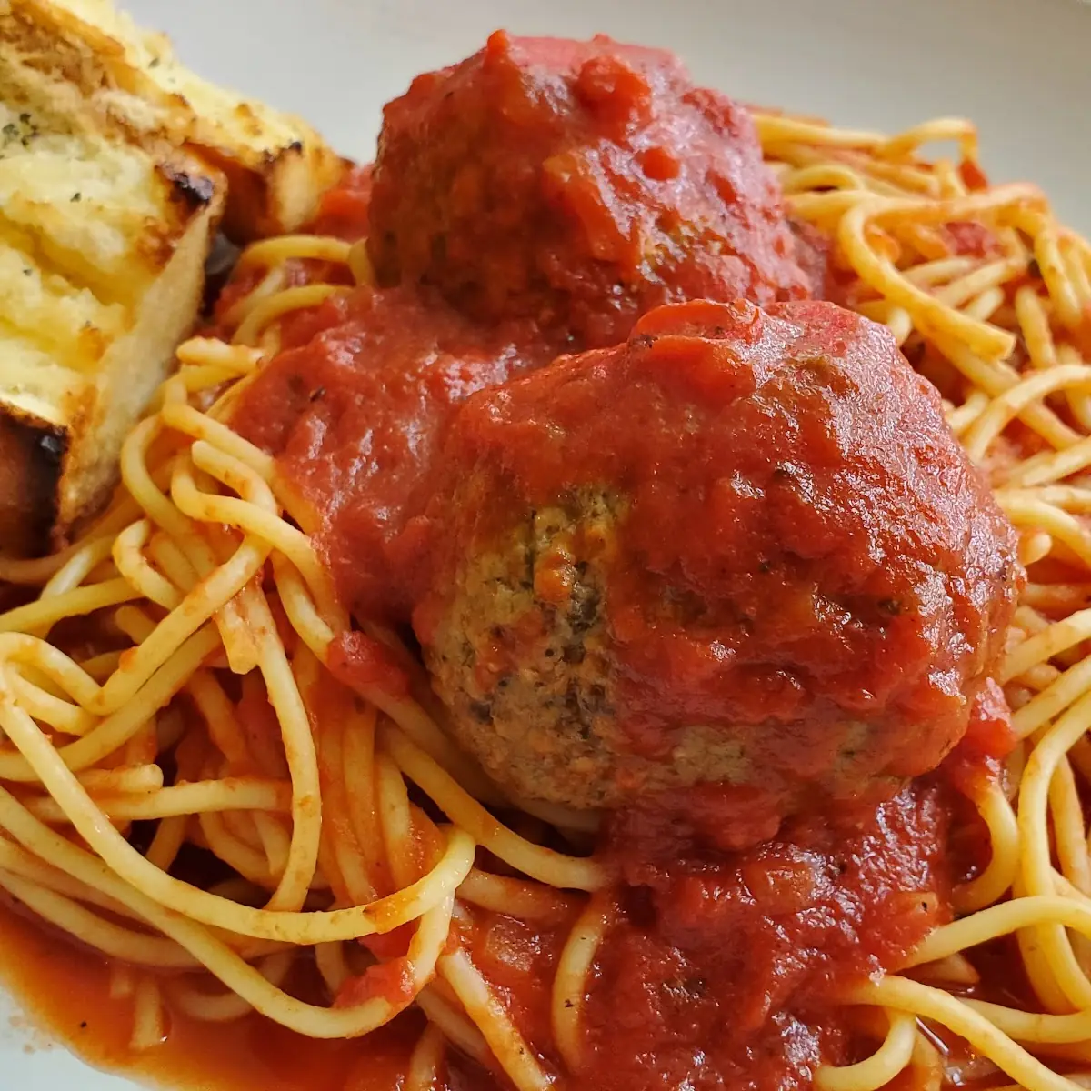 Spaghetti & Meatballs